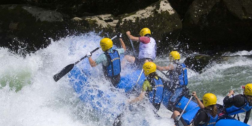 Rapid Rafting Simpson Home Page - Rapids Rafting Company
