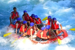 About Us - Rapids Rafting Company